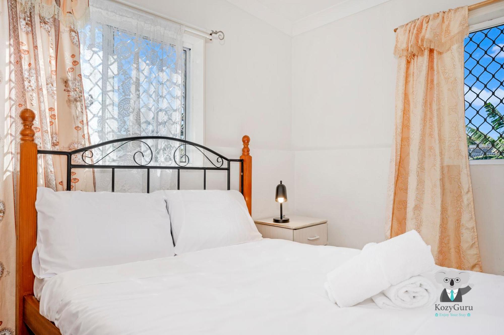Kozyguru Ashfield Cozy 4bed House Great Location